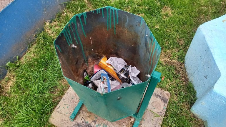 На недостаточное количество урн жалуются иркутяне